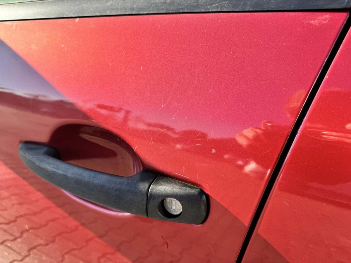 Citroen C4 original T&uuml;r vorn links EKQ Luziferrot 5-T&uuml;rer Rohbau Bj.2007